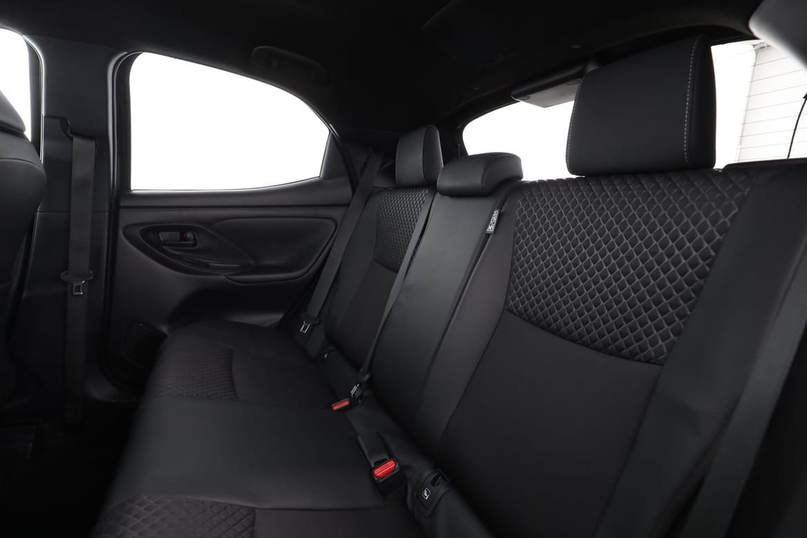 Vehicle Image 15