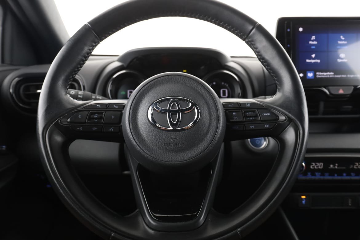Vehicle Image 19