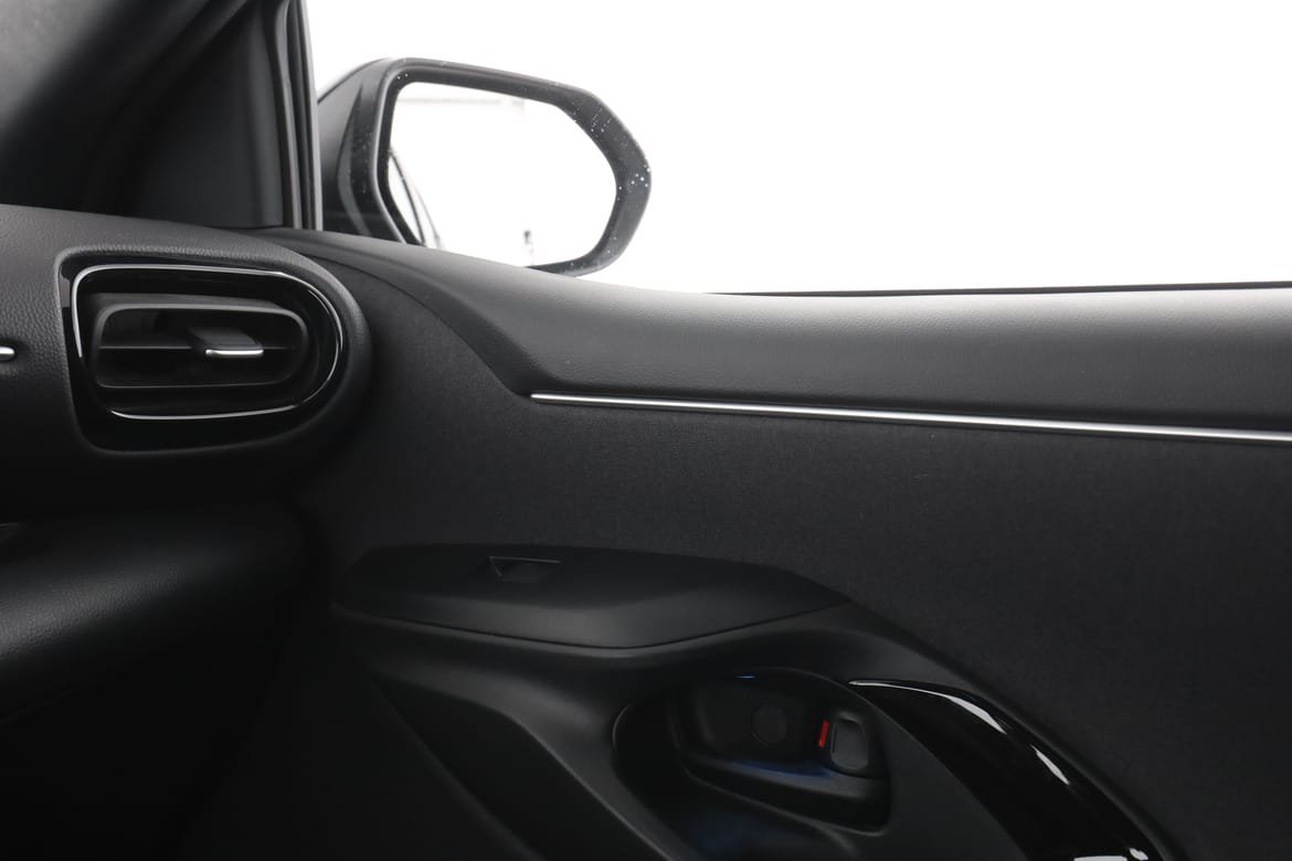 Vehicle Image 31
