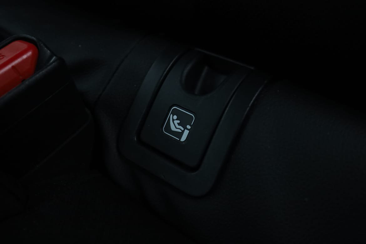 Vehicle Image 32