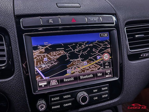 Vehicle Image 25