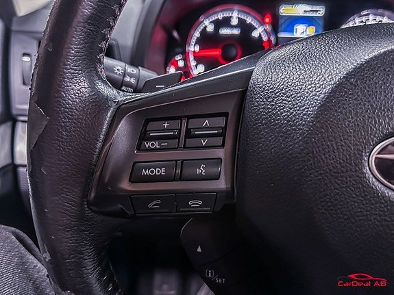 Vehicle Image 25