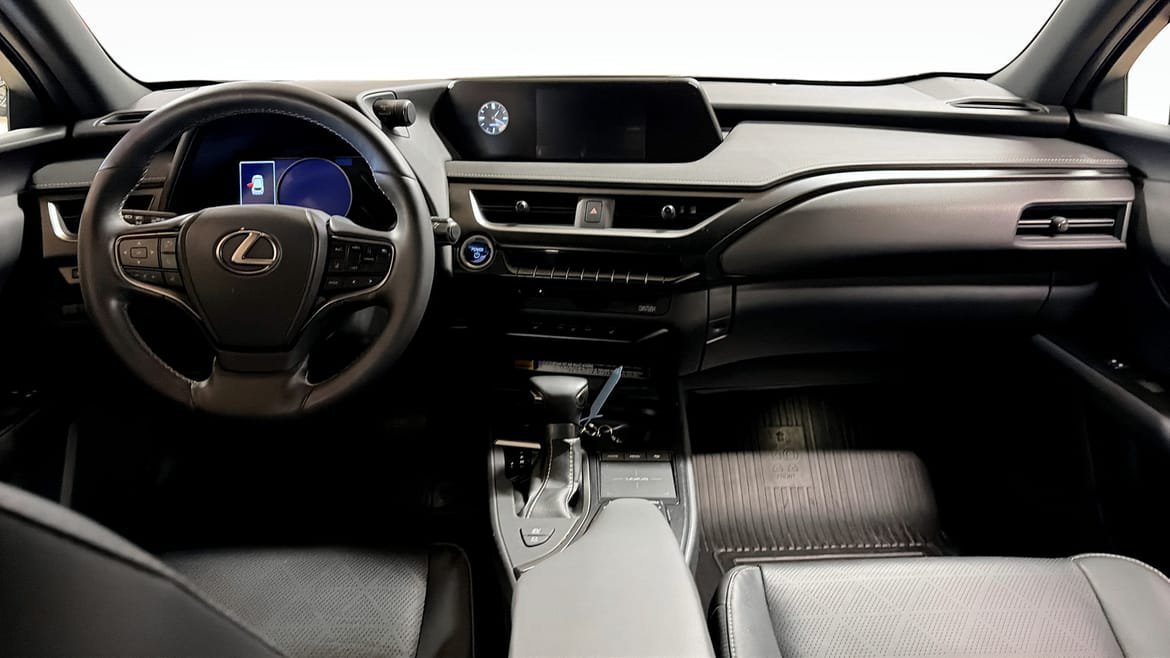 Vehicle Image 10