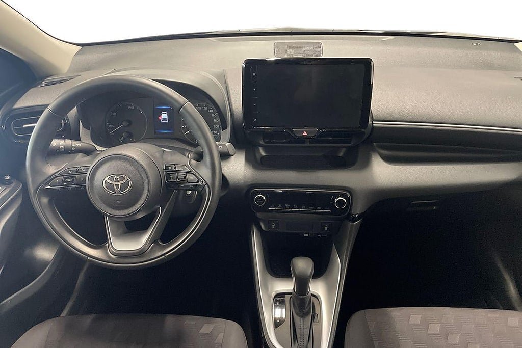 Vehicle Image 10