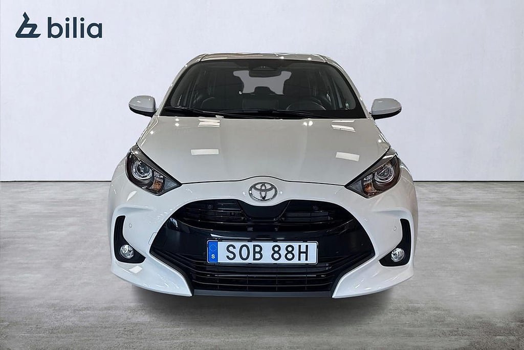 Vehicle Image 6
