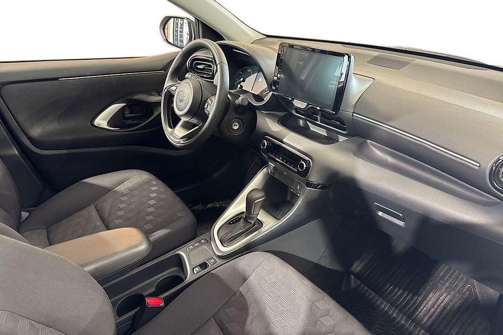 Vehicle Image 7