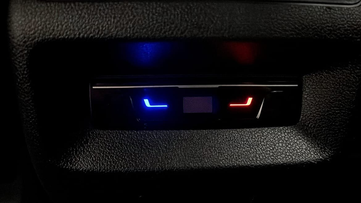 Vehicle Image 22