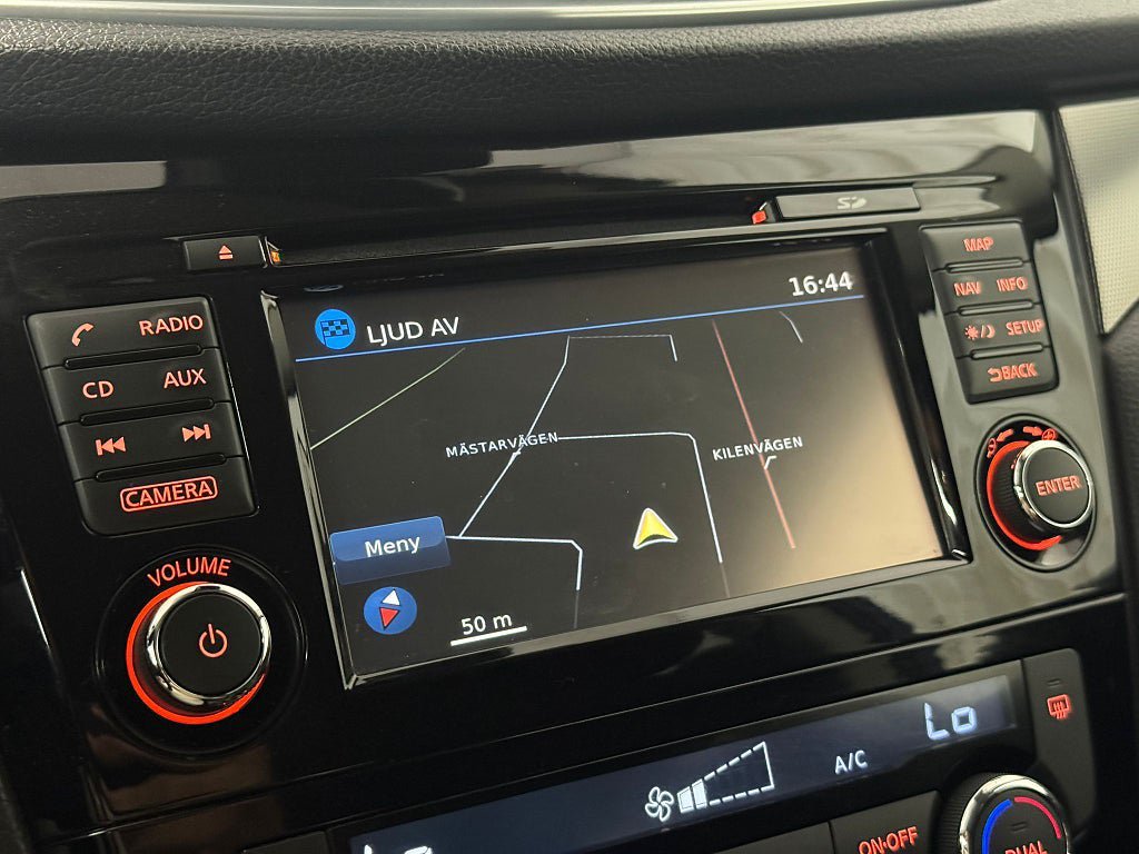 Vehicle Image 17