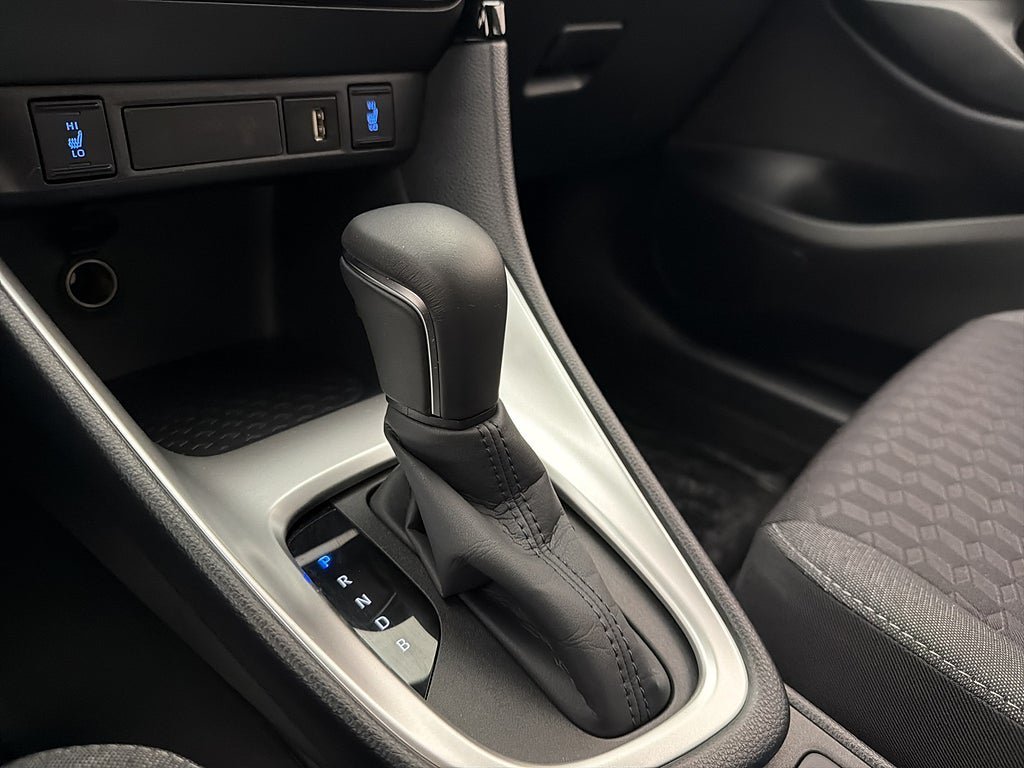 Vehicle Image 21