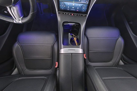 Vehicle Image 19