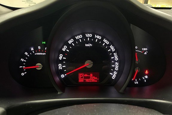 Vehicle Image 17