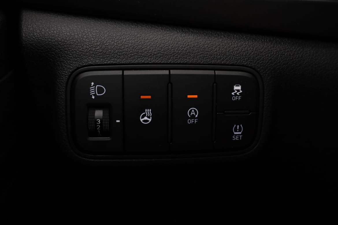Vehicle Image 28