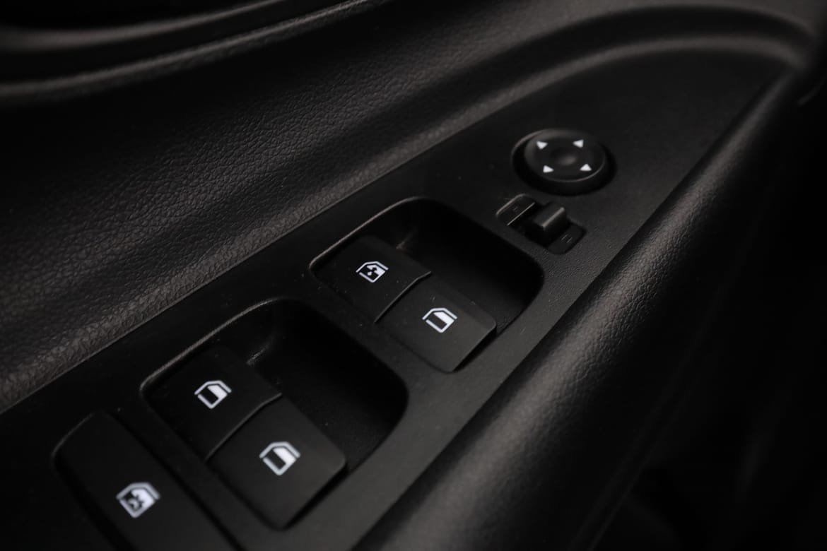 Vehicle Image 29