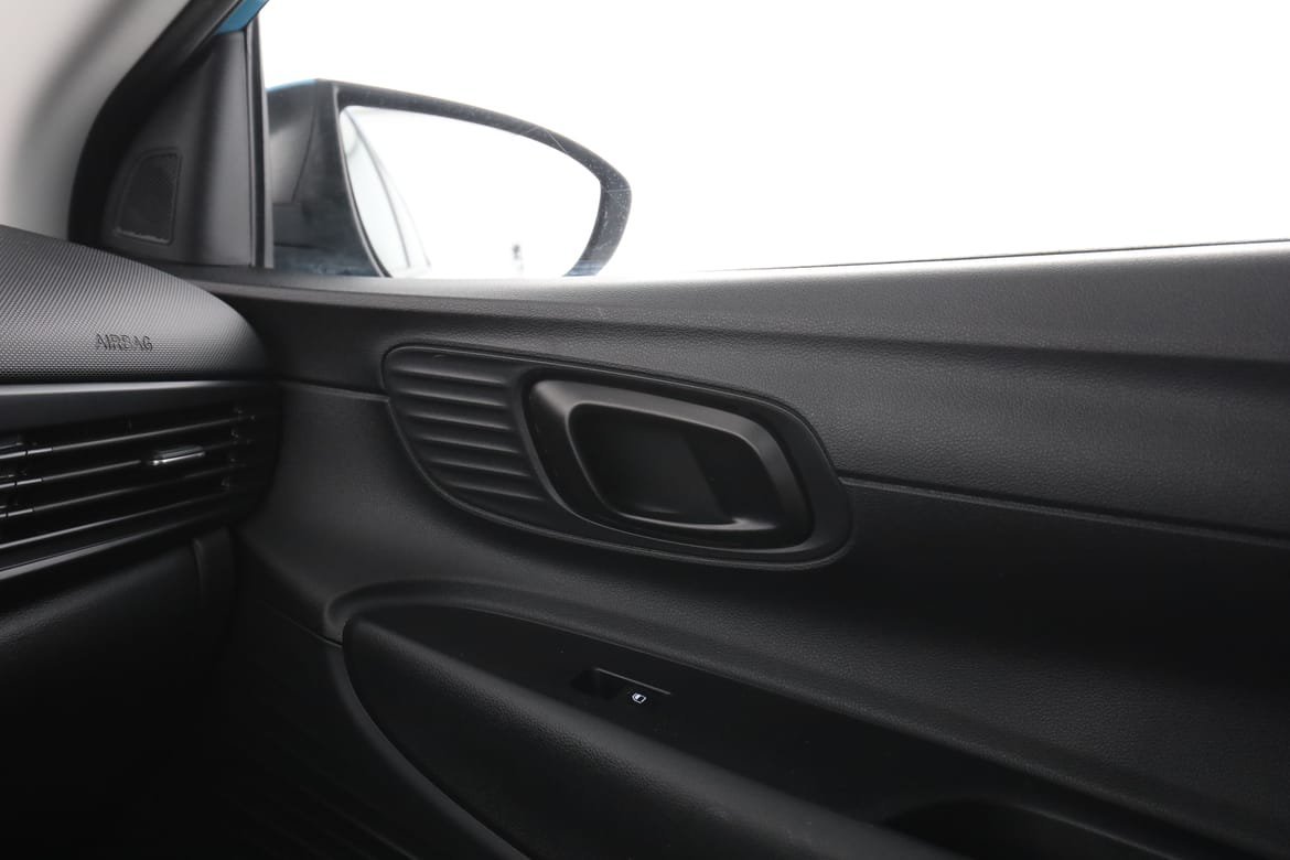 Vehicle Image 31