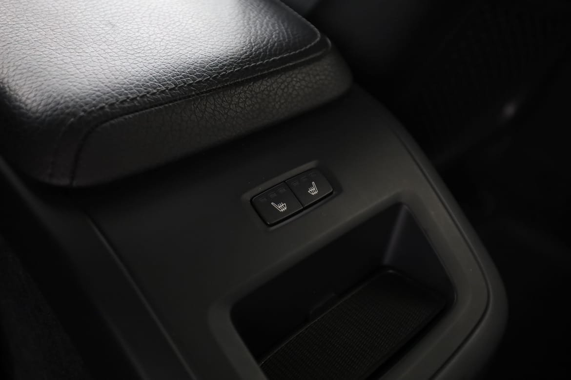 Vehicle Image 38