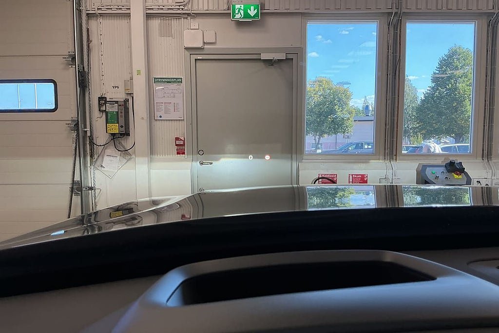 Vehicle Image 30