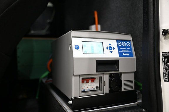 Vehicle Image 11