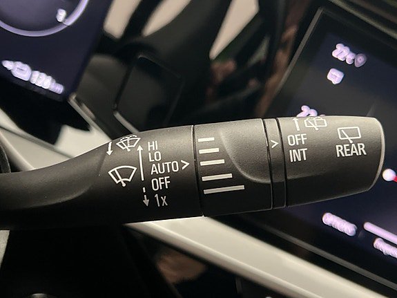 Vehicle Image 27