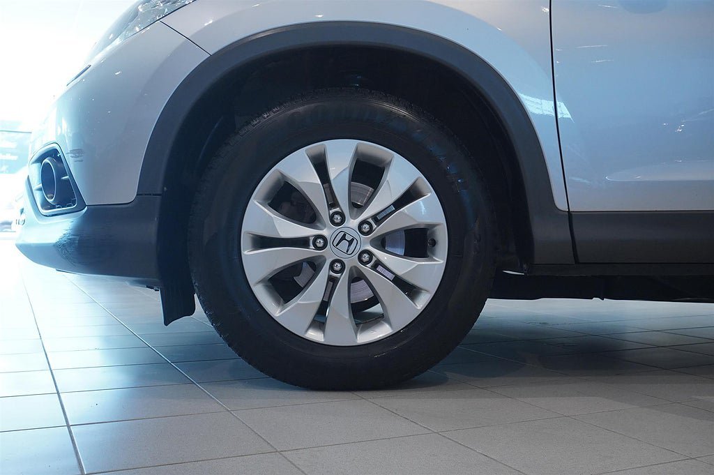 Vehicle Image 11
