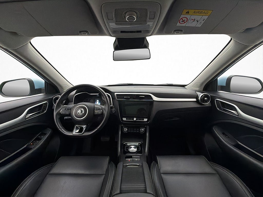 Vehicle Image 13