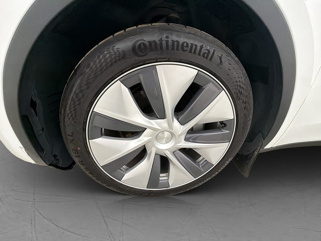 Vehicle Image 30