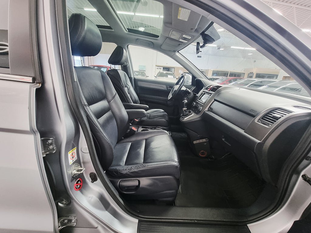 Vehicle Image 17