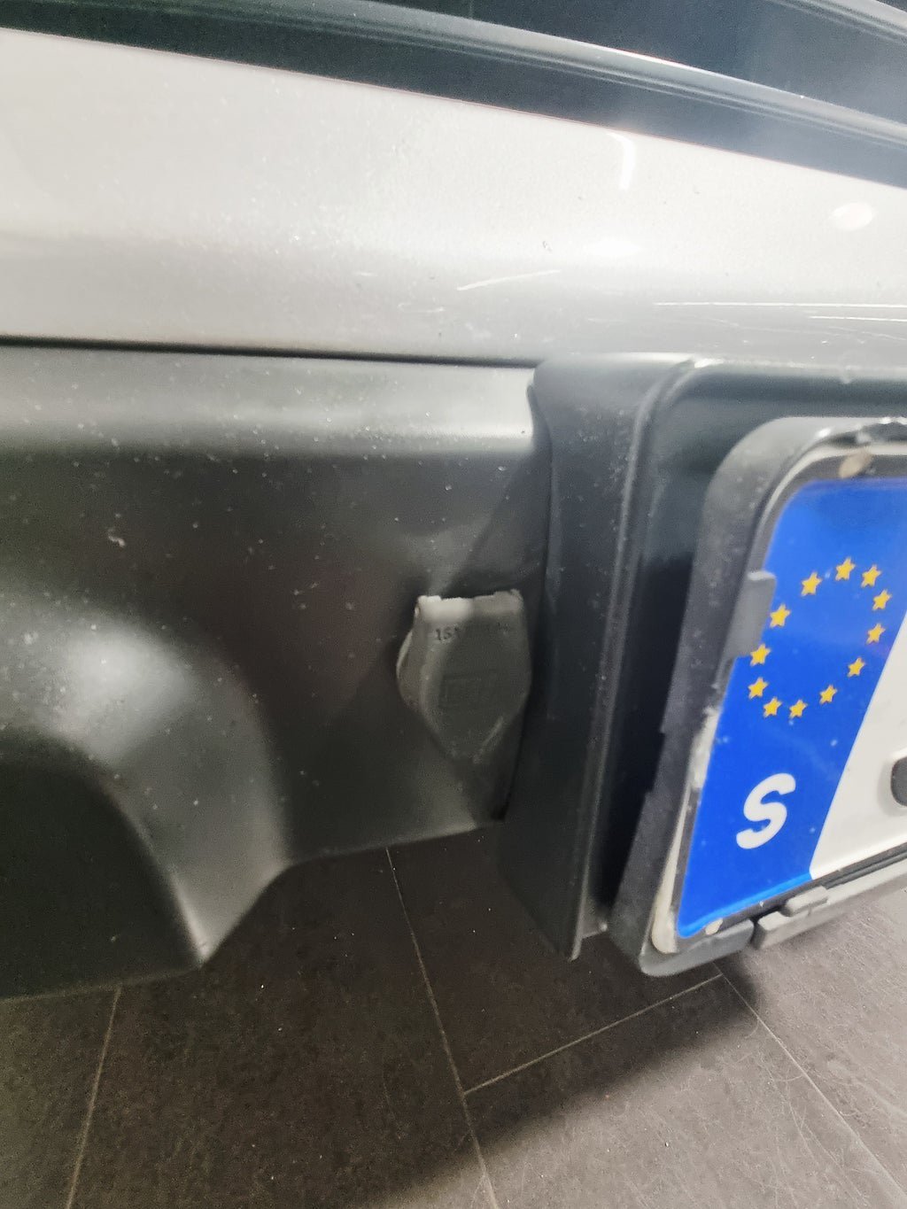 Vehicle Image 24