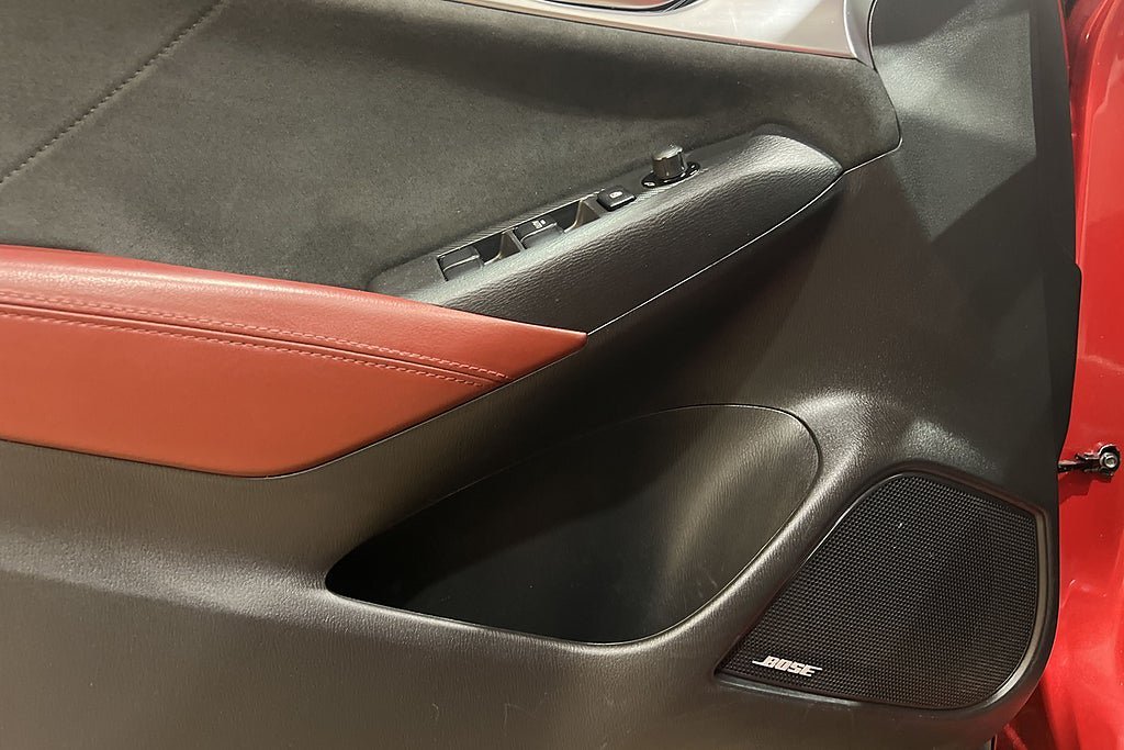 Vehicle Image 24