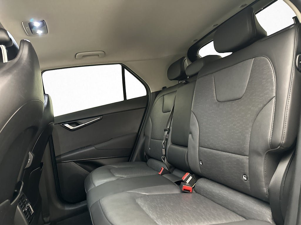 Vehicle Image 31