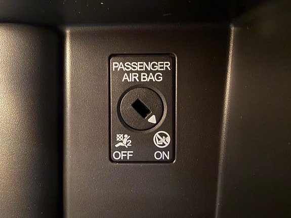 Vehicle Image 22
