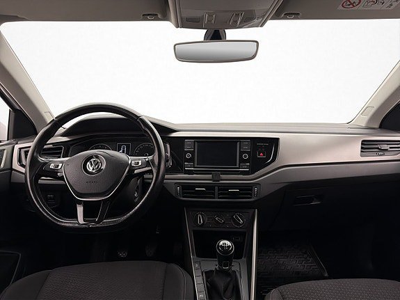 Vehicle Image 18