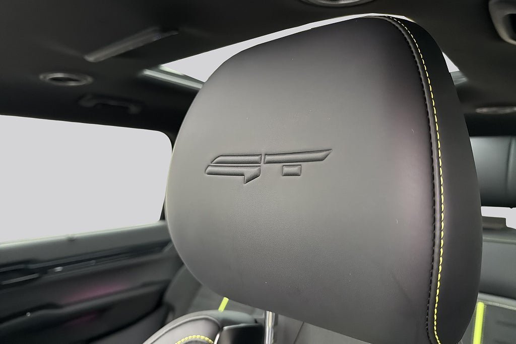 Vehicle Image 22