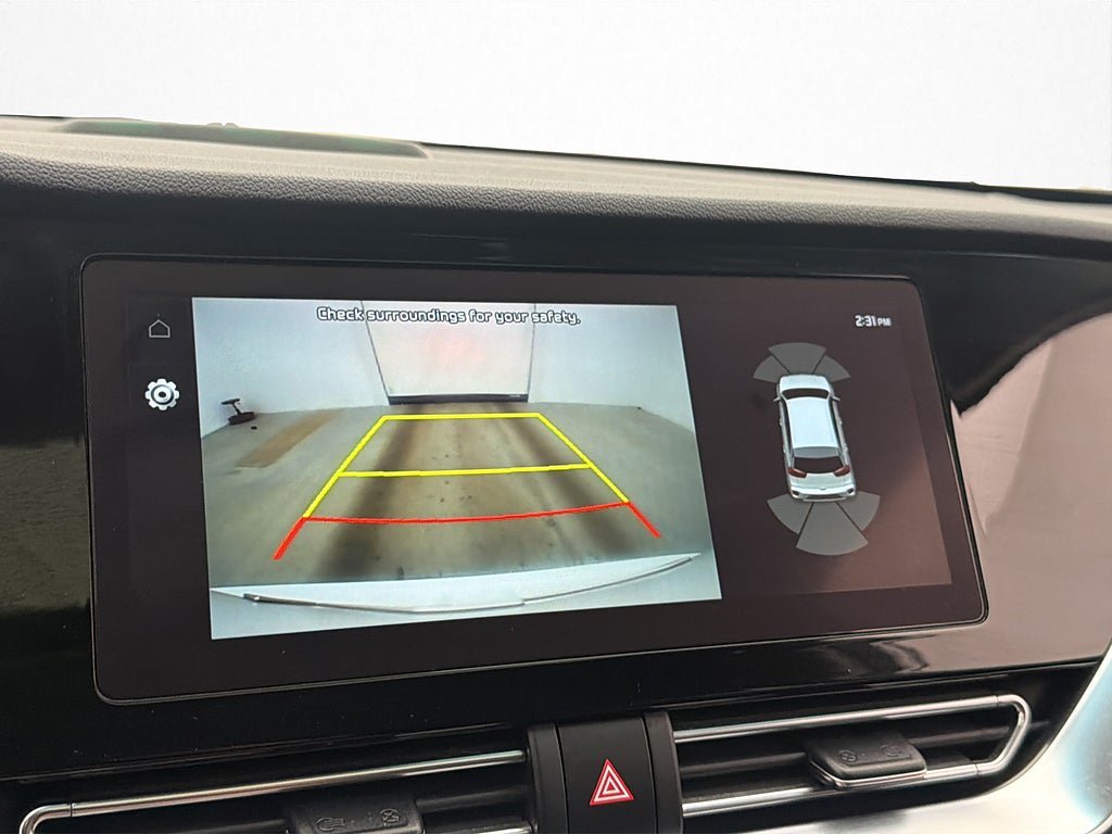 Vehicle Image 22
