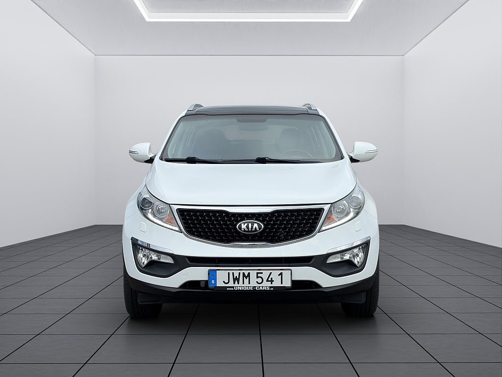 Vehicle Image 8