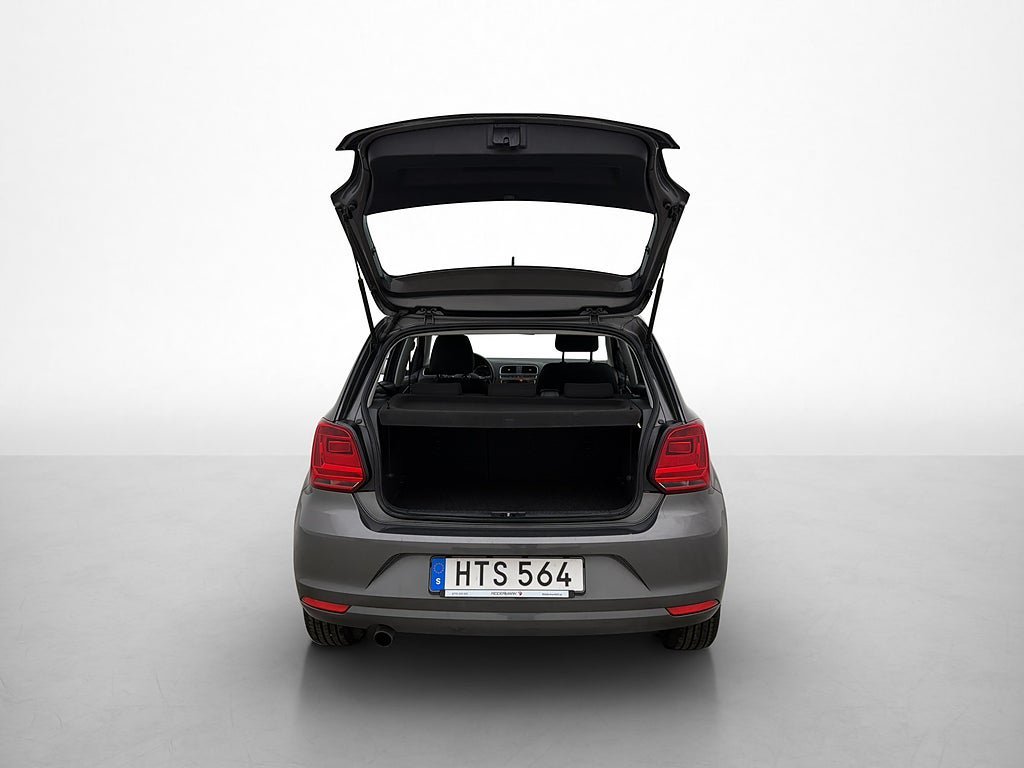 Vehicle Image 21
