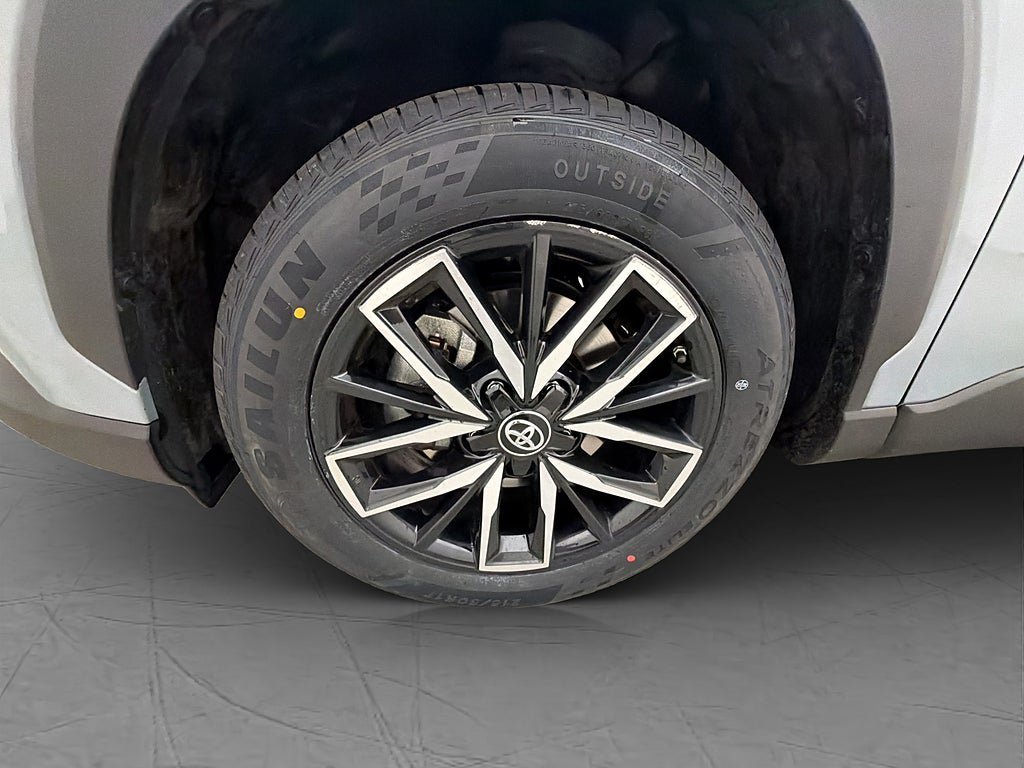 Vehicle Image 31