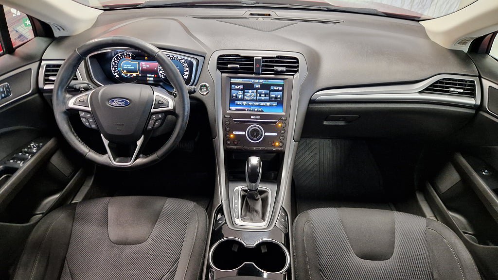 Vehicle Image 11