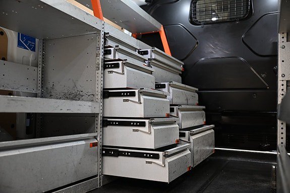 Vehicle Image 9