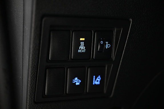 Vehicle Image 28