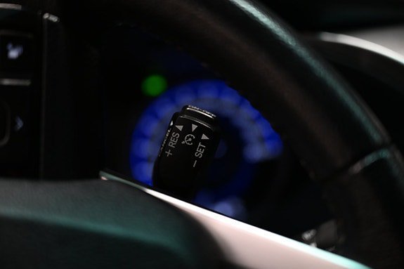 Vehicle Image 32