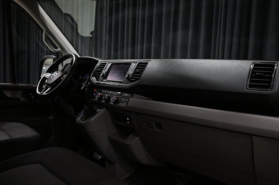 Vehicle Image 28