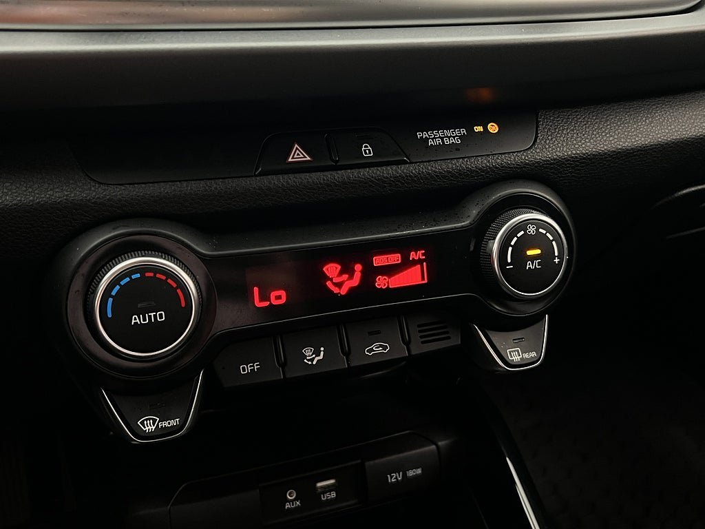 Vehicle Image 24