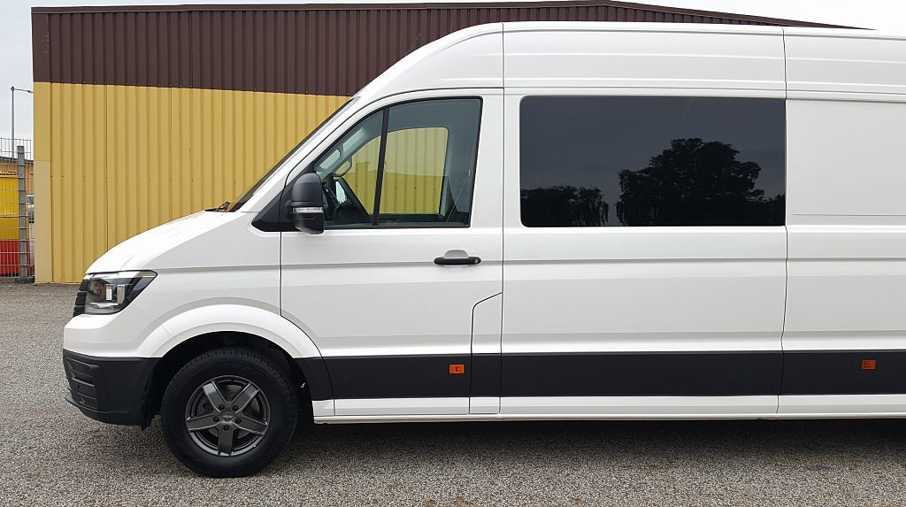 Vehicle Image 24