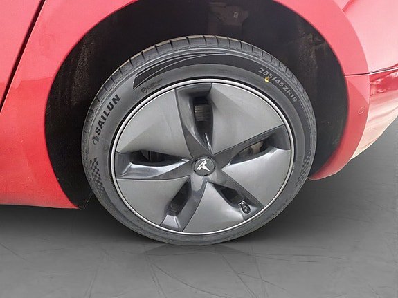 Vehicle Image 28