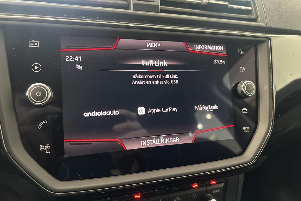 Vehicle Image 26