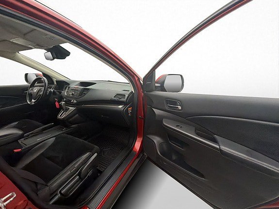 Vehicle Image 16