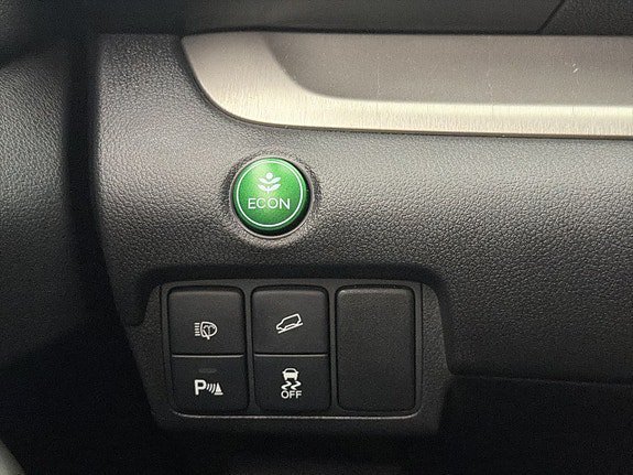 Vehicle Image 27