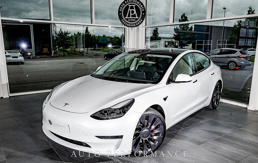 Tesla Model 3 Performance Facelift Hemleverans 2021