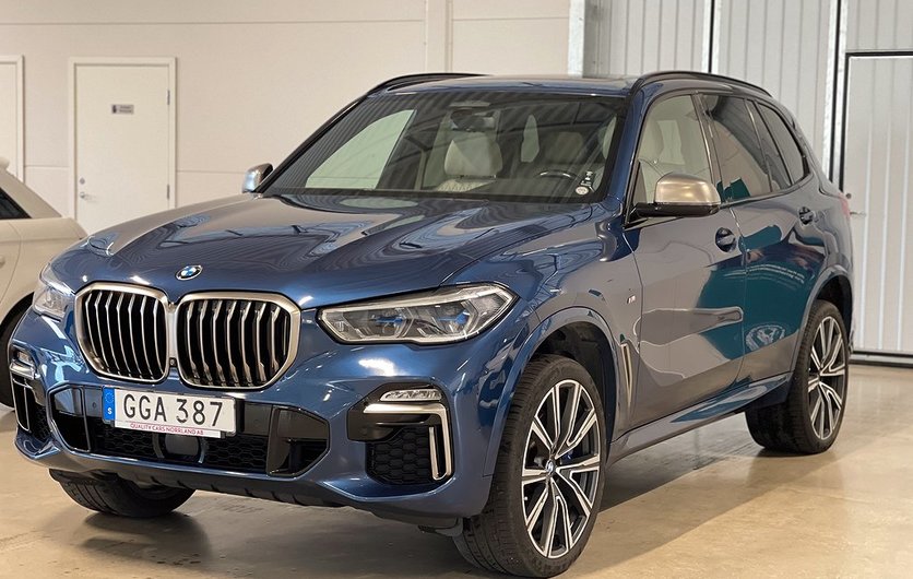 BMW X5 M50d M-SPORT INDIVIDUAL H K 3D-K PANO D-VÄRME 2019