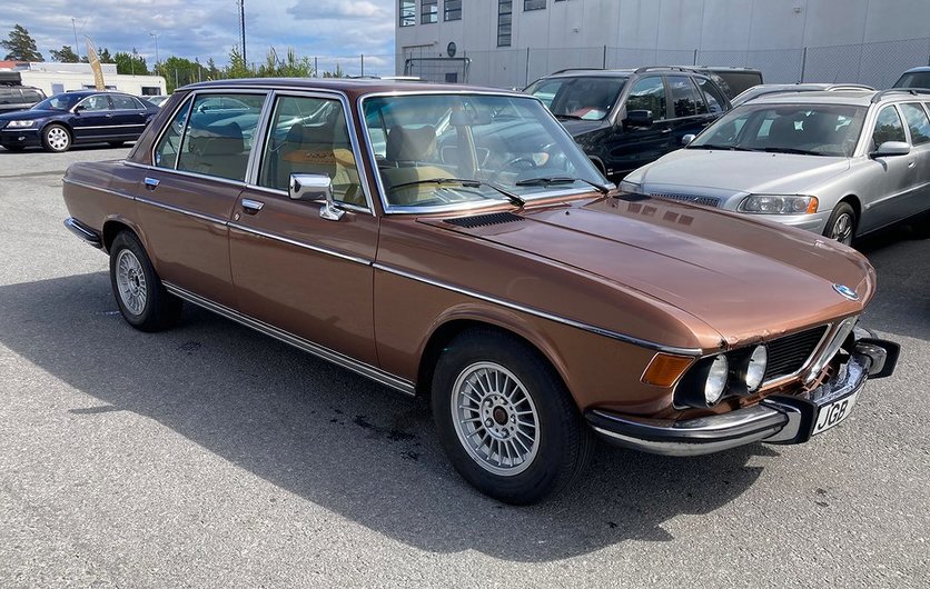 BMW 3.0 3,0 Lang Aut Fin svensks original lågmil 1976
